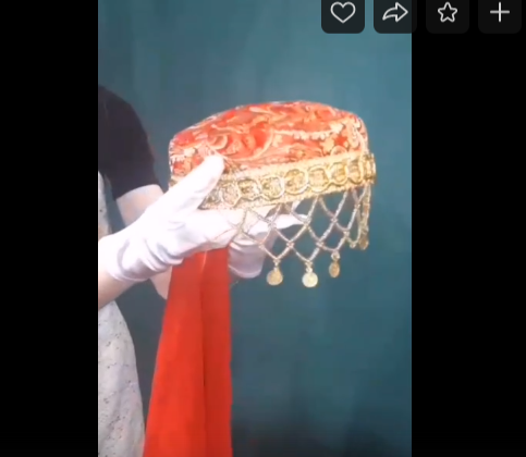 О традиционных головных уборах, хранящихся в фондах МАУ "Экоцентр"