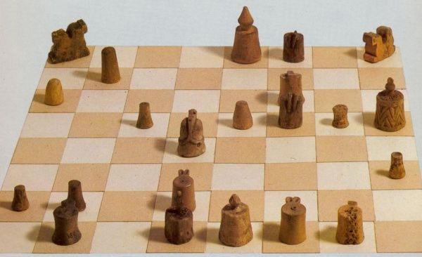 Рубрика «Занимательные шахматы» Появление шахмат в Древней Руси